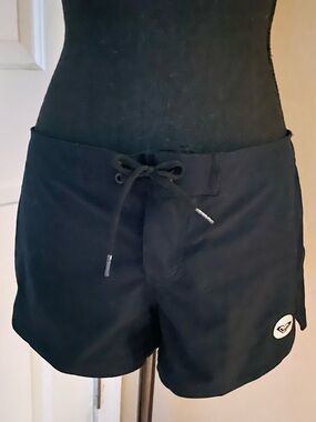 Roxy Boardshorts BLACK with Velcro and Tie Closure -NWOT
